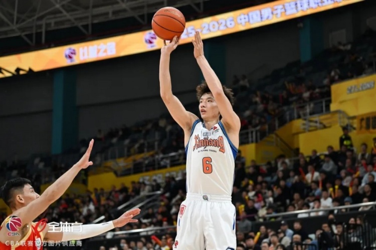 开yun体育平台官网入口登录-常规赛第十二轮 新疆伊力特不敌浙江方兴渡