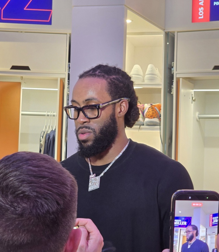 开云体育登录网站入口-以赛亚·杰克逊谈首次对阵步行者：我在那待了5年 彼此之间只有爱